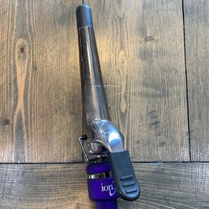 Ion Titanium Pro 1-1/4 tapered curling iron
